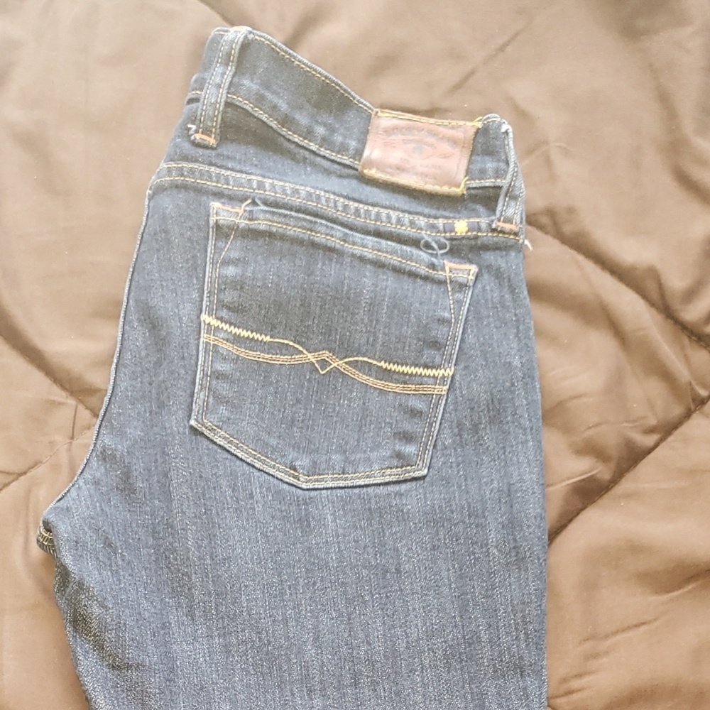 Lucky Brand Dark Blue Jeans